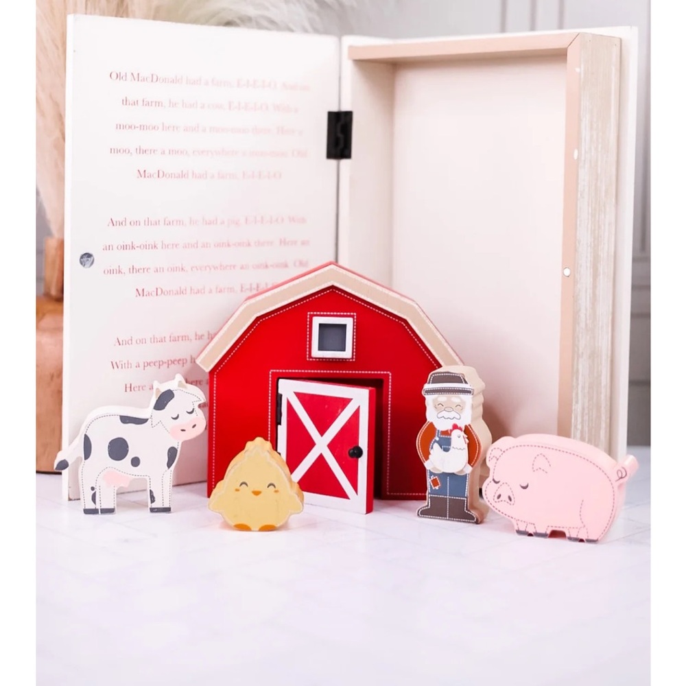 Woodland Storybook Old McDonald play set
